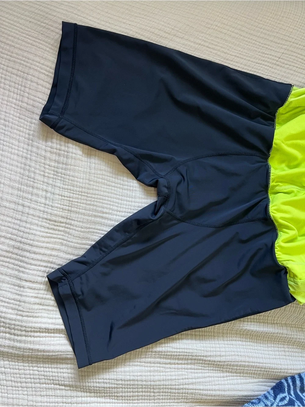 Men’s XL Lululemon athletica Pace Breaker Neon Yellow Athletic Running Shorts - Picture 8 of 10